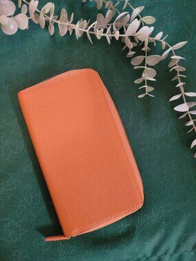 Moterm Zippered Leather Cover for Weeks